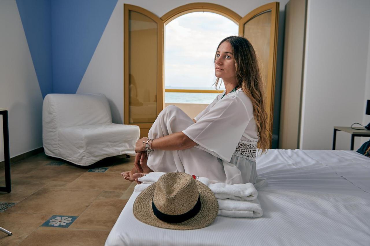 Il Varo A Mare Punta Braccetto Ngoại thất bức ảnh
